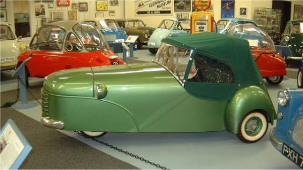 Bond Minicar Mark A