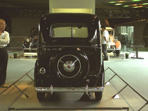 Datsun 16 Sedan
