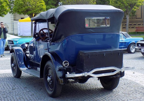 Studebaker Big Six Series EK Touring - Image 2