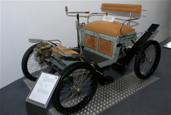 Wartburg Motorwagen Modell 1