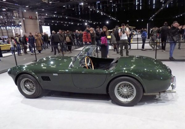 AC Cobra 260