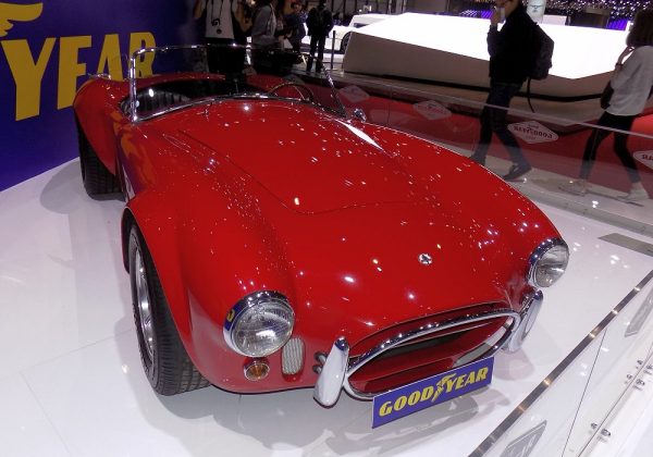 AC Cobra 427