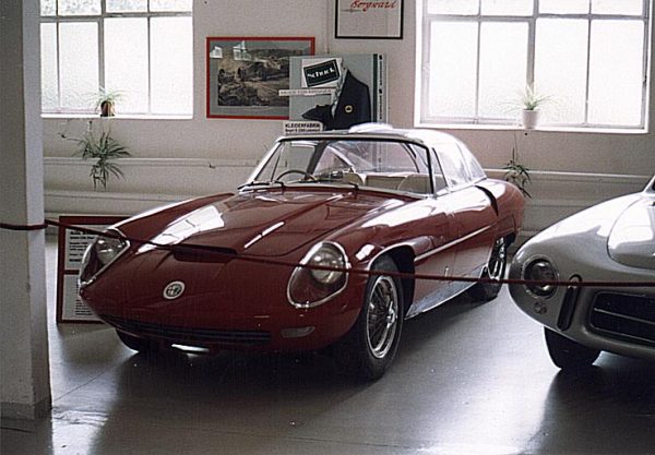 Alfa Romeo 3000 CM Pinin Farina