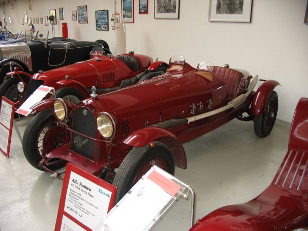 Alfa Romeo 6C 1750 Testa Fissa