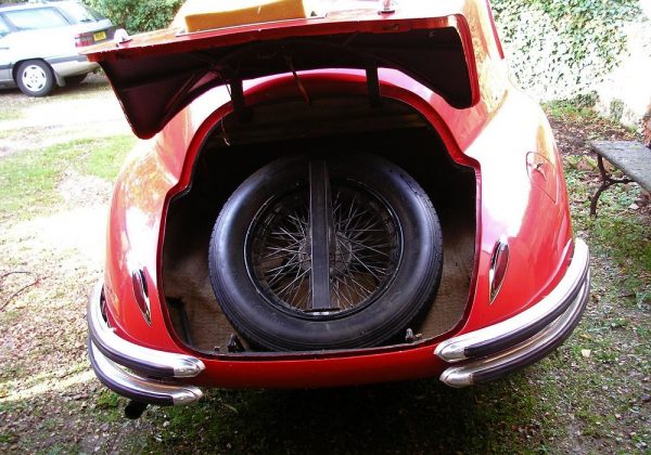 Alfa Romeo 6C 2500 Sport Touring Berlinetta
