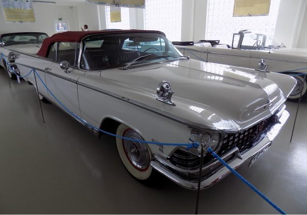 Buick Electra 225 Convertible