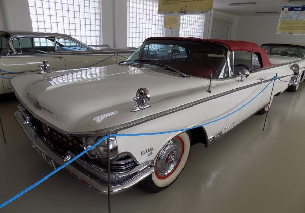 Buick Electra 225 Convertible