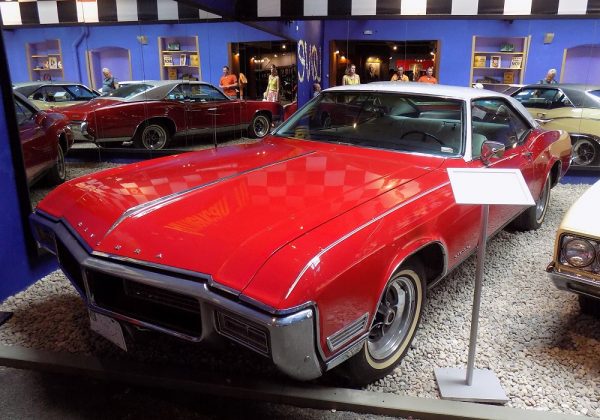 Buick Riviera GS