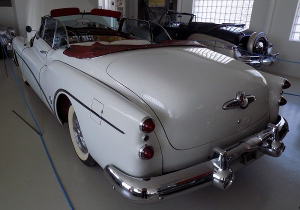 Buick Roadmaster Skylark V8 Convertible