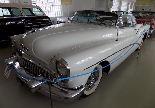 Buick Roadmaster Skylark V8 Convertible