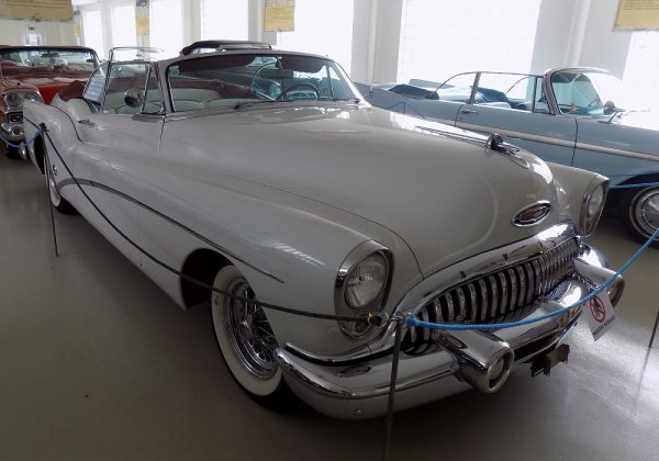 Buick Roadmaster Skylark V8 Convertible