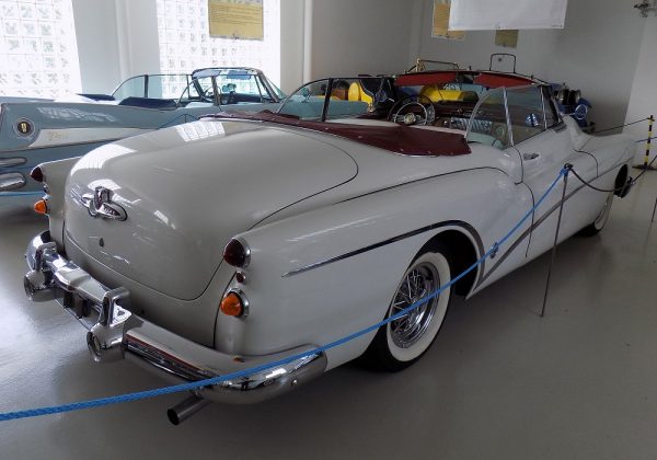 Buick Roadmaster Skylark V8 Convertible