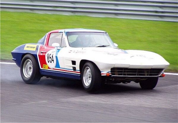 Chevrolet Corvette Sting-Ray 327 V8 360 HP