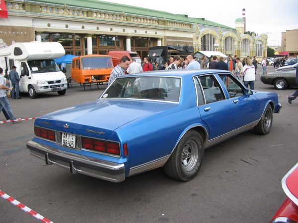 Chevrolet Caprice Classic 5.0