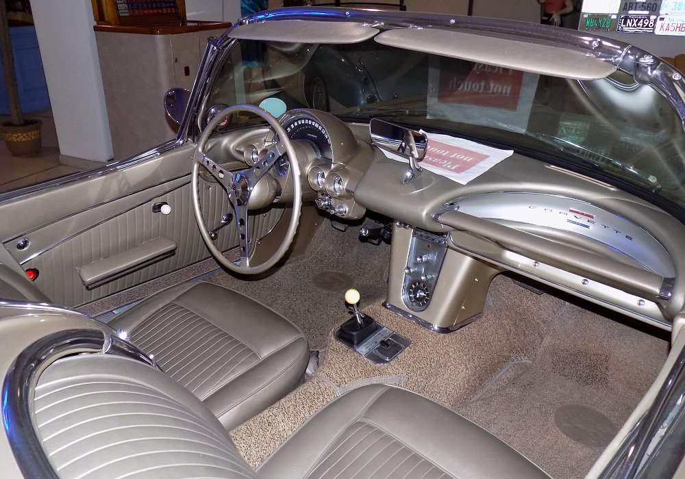 Chevrolet Corvette 327 V8 250 HP Convertible