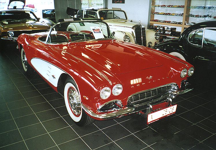 Chevrolet Corvette 327 V8 300 HP Convertible Chevrolet Corvette 327 V8 300 HP Convertible