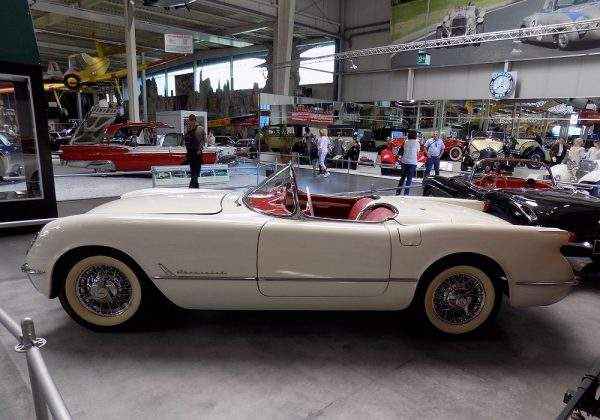 Chevrolet Corvette Roadster V8
