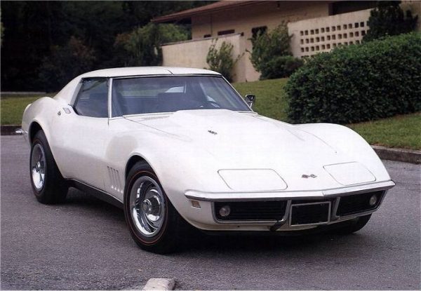 Chevrolet Corvette Sting Ray 400 HP