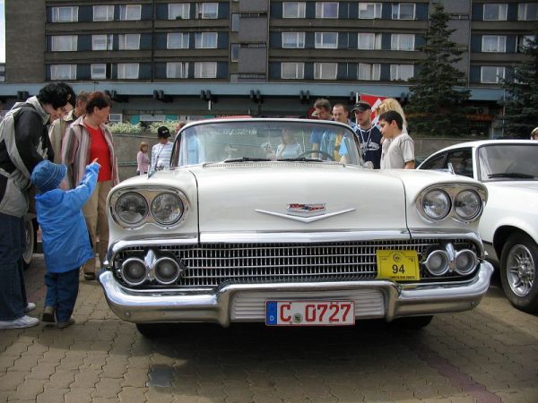 Chevrolet Impala Convertible 250 HP