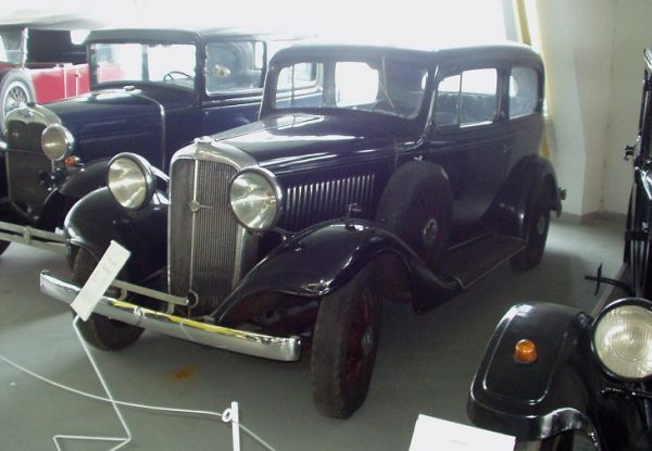 Chevrolet Mercury Series CC