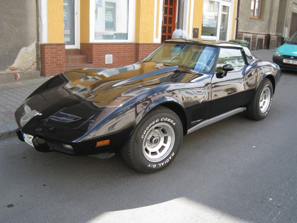 Chevrolet Corvette 195 HP