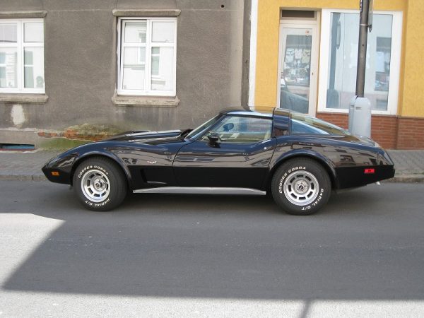 Chevrolet Corvette 195 HP