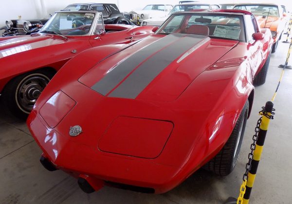 Chevrolet Corvette Stingray 185 HP