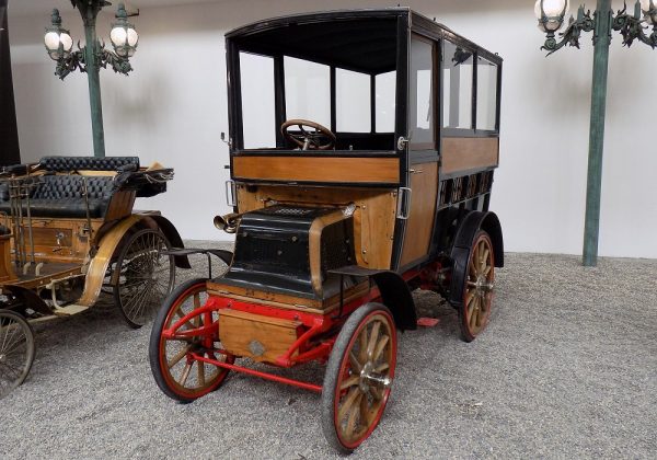 Daimler Bus