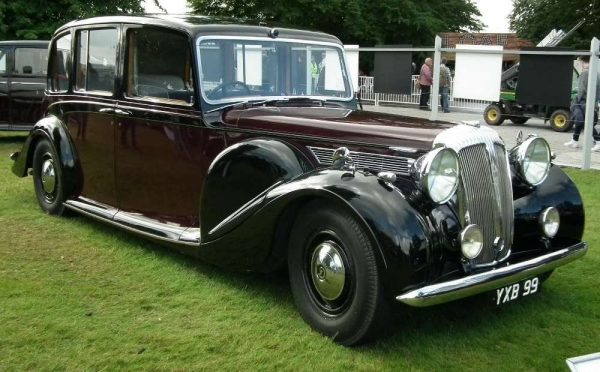 Daimler DE36 Limousine 5.5 Litre