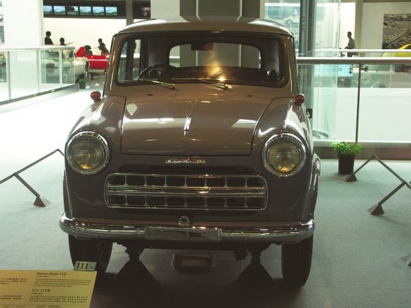 Datsun 112