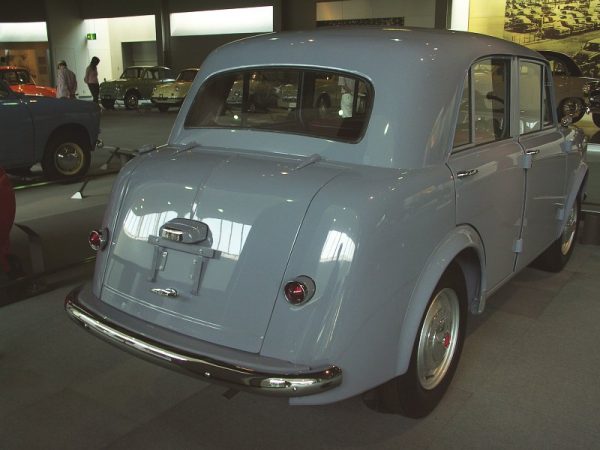 Datsun 112