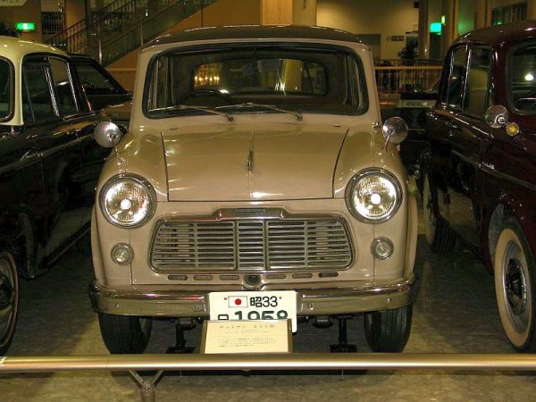 Datsun Bluebird 1000 211