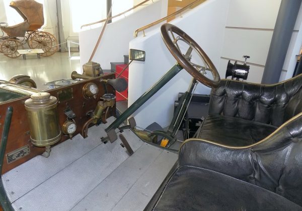 De Dion-Bouton 12 HP Phaeton