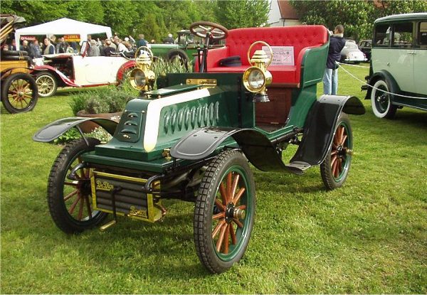 De Dion-Bouton 8 HP