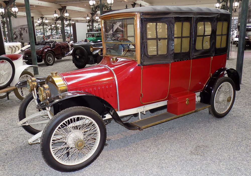 De Dion-Bouton Type DH Limousine