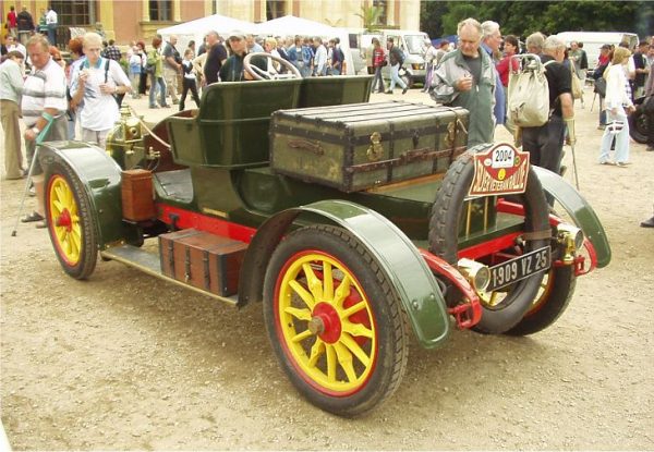 Delahaye 32