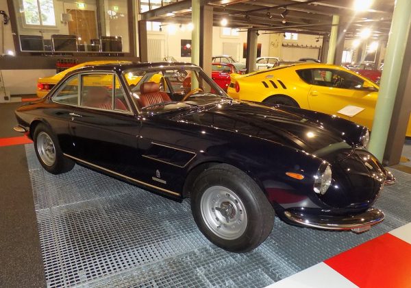 Ferrari 330 GTC