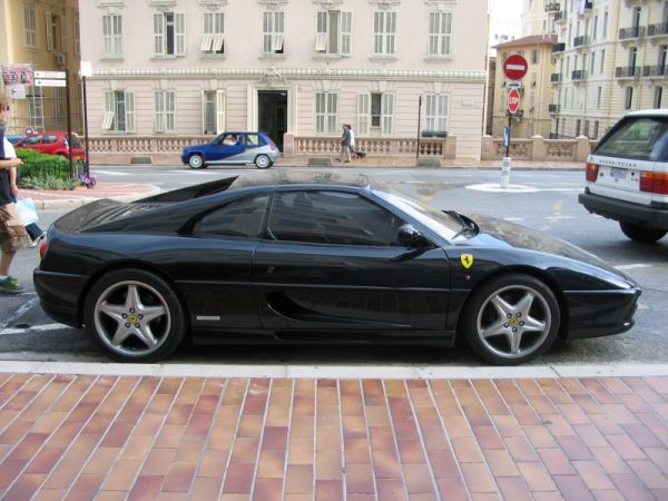 Ferrari F355 GTS