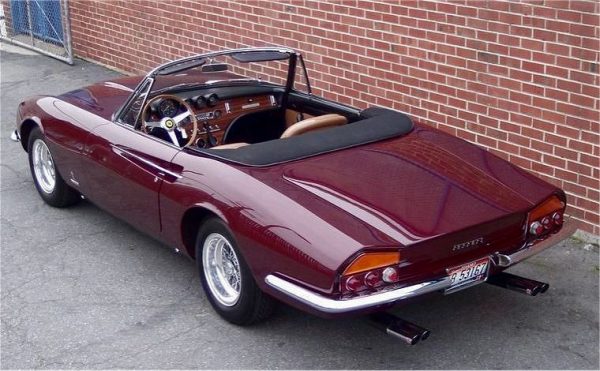Ferrari 365 Spyder California