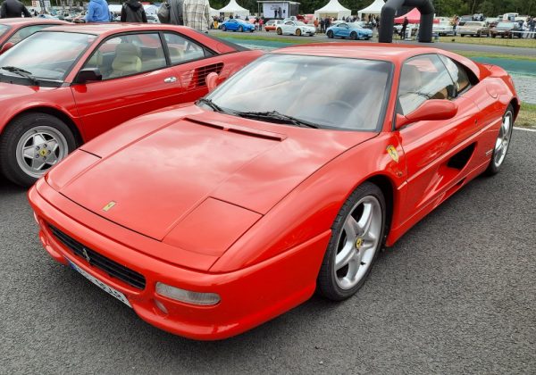 Ferrari F355 Berlinetta
