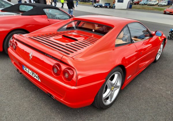 Ferrari F355 Berlinetta