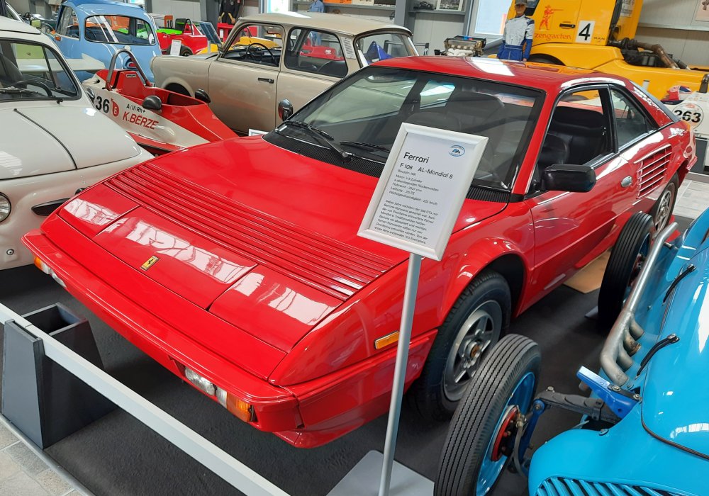 Ferrari Mondial 8