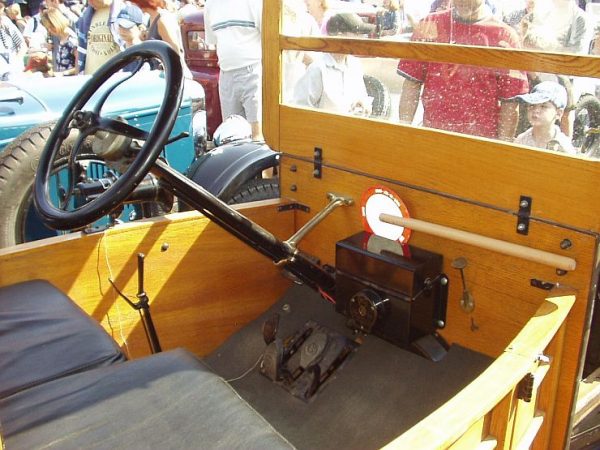 Ford Model T Woody Overland Coach