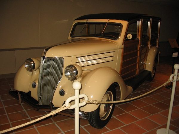 Ford 68 Break De Chasse 21 CV