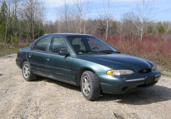 Ford Contour