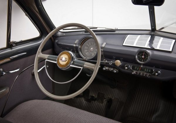 Ford Custom Six 98HA Tudor Sedan