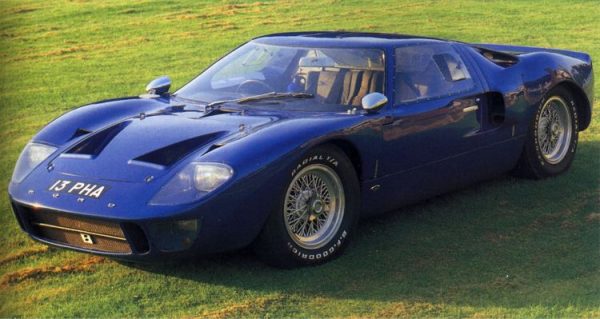 Ford GT40 Mk II Street