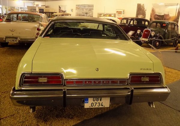 Ford LTD Coupe