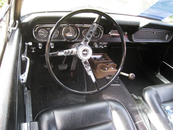 Ford Mustang 200 Convertible