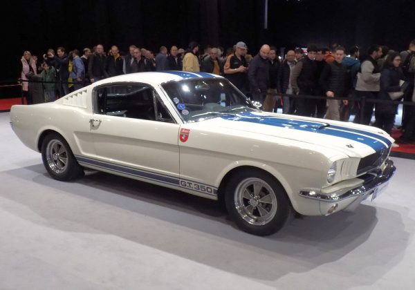 Ford Mustang Shelby GT 350